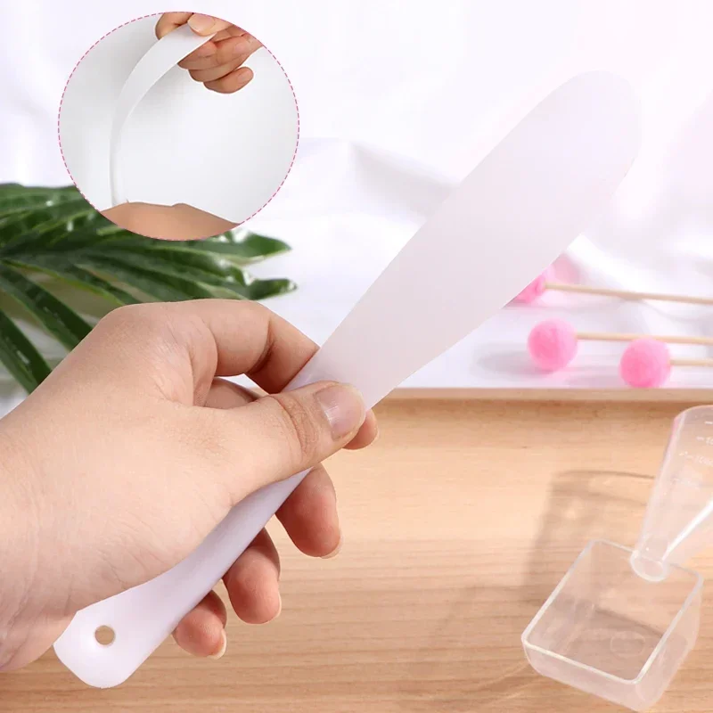 Large Size Plastic Facial Crea - Beauty Makeup Pictures ulasan dan harga